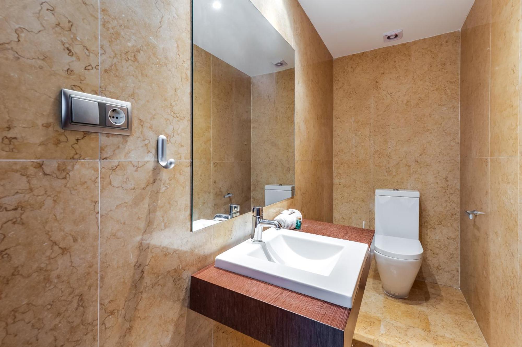 Vacation I The Sovereign Penthouse, Large Communal Pool, 24h Security, 5min To Puerto Banus Apartamento Marbella