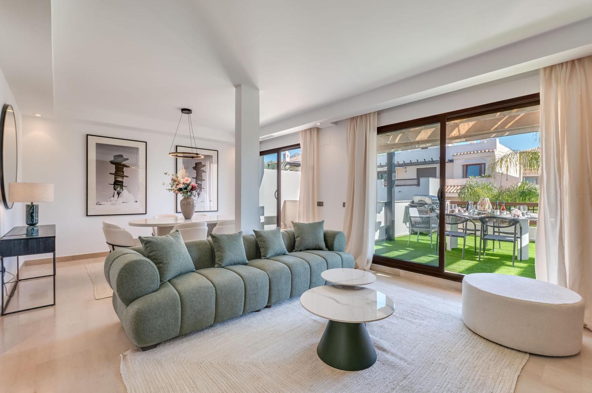 Vacation I The Sovereign Penthouse, Large Communal Pool, 24h Security, 5min To Puerto Banus Apartamento *